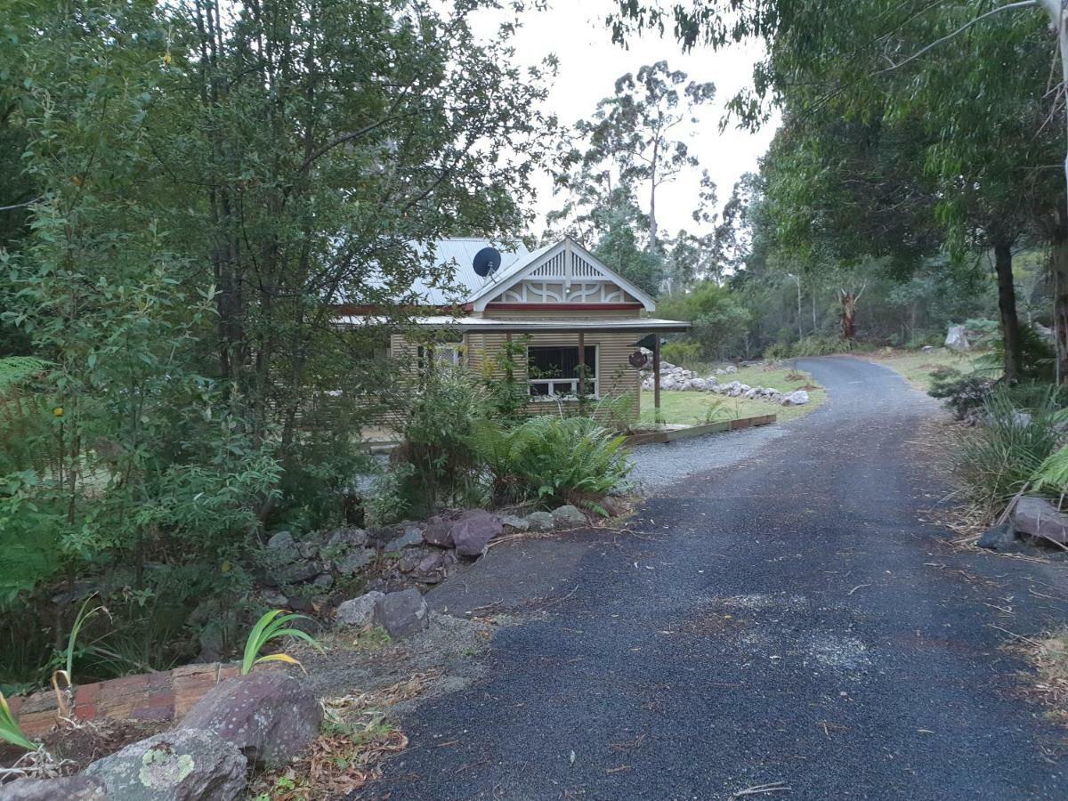 Roland B&B Claude Road ภายนอก รูปภาพ